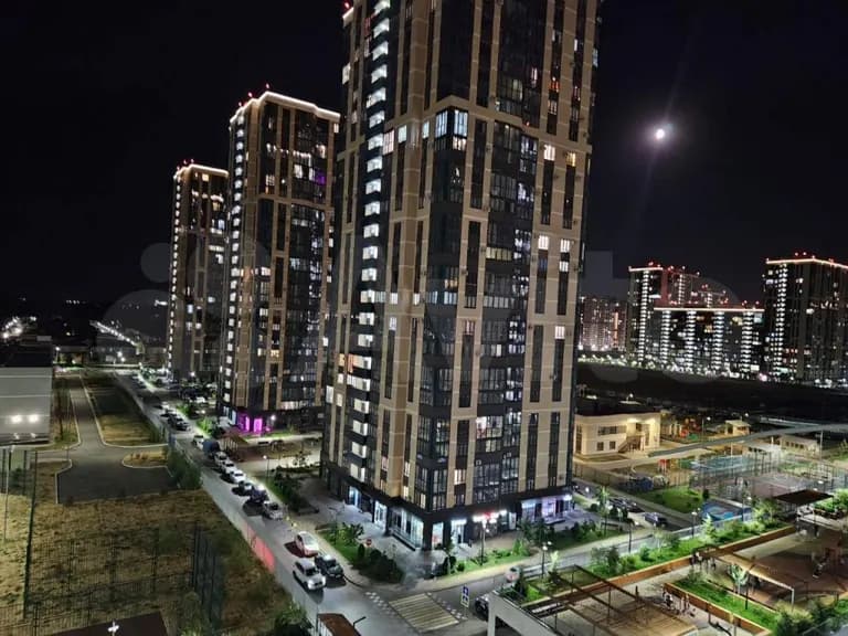 Продается 2-комн. квартира, 50.6 м² — фото 2