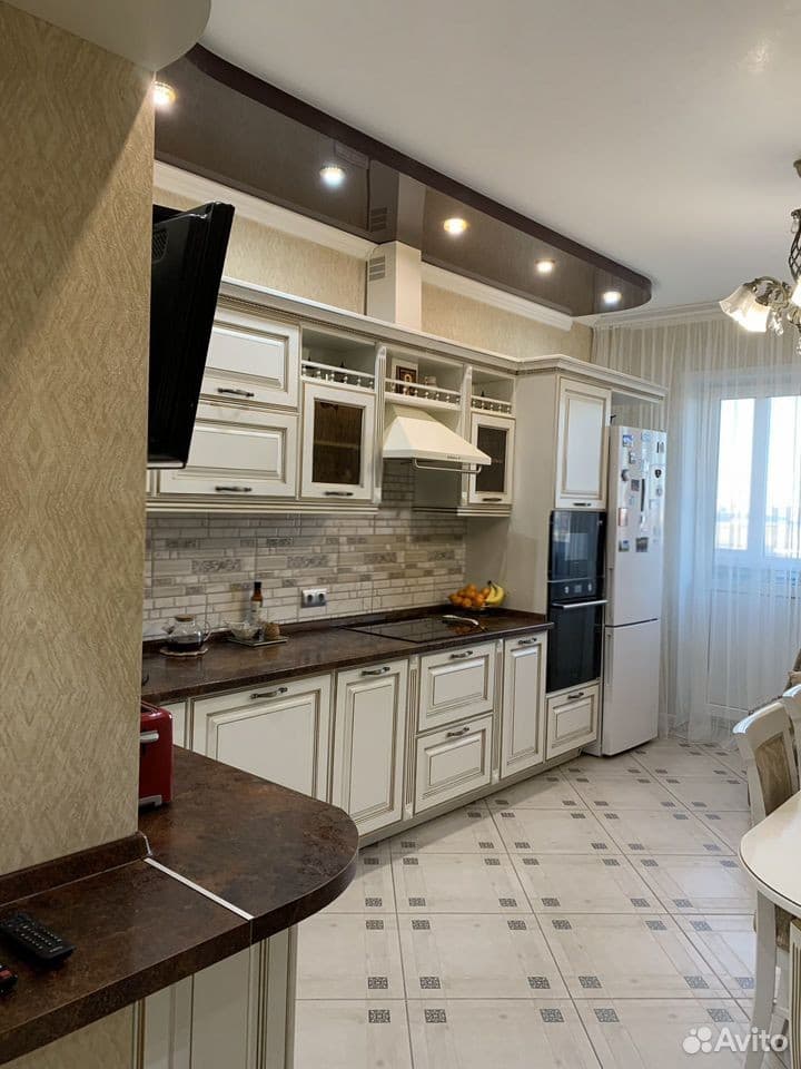 Продается 2-комн. квартира, 67 м²