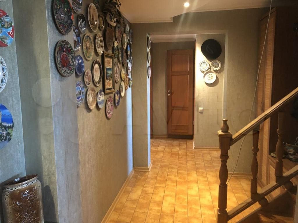 Продается 4-комн. квартира, 116.4 м²