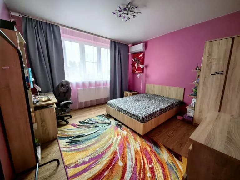 Продается 2-комн. квартира, 65 м² — фото 2