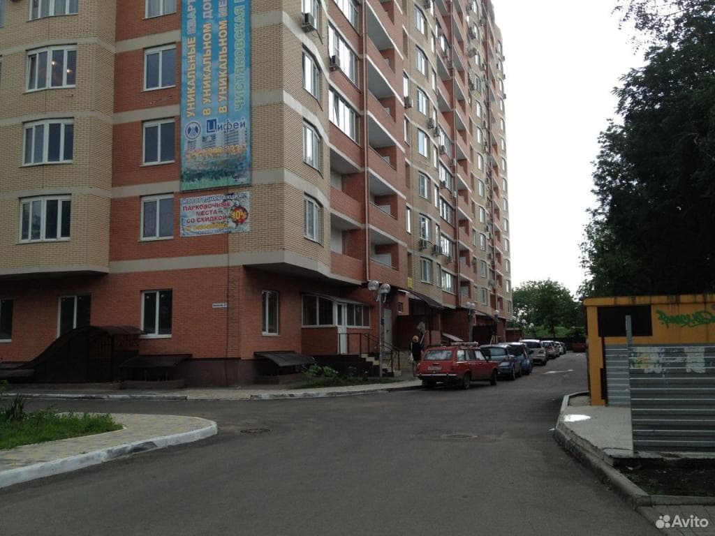 Продается 2-комн. квартира, 98 м²
