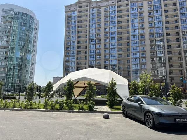 Продается 2-комн. квартира, 71 м²