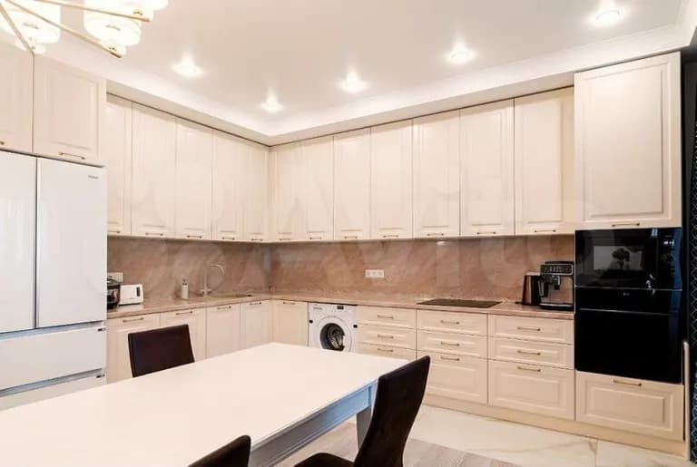 Продается 4-комн. квартира, 119.5 м² — фото 2