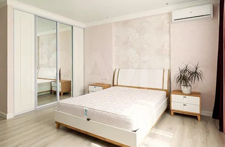 Продается 4-комн. квартира, 119.5 м² — фото 4