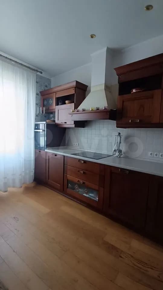 Продается 2-комн. квартира, 78 м²