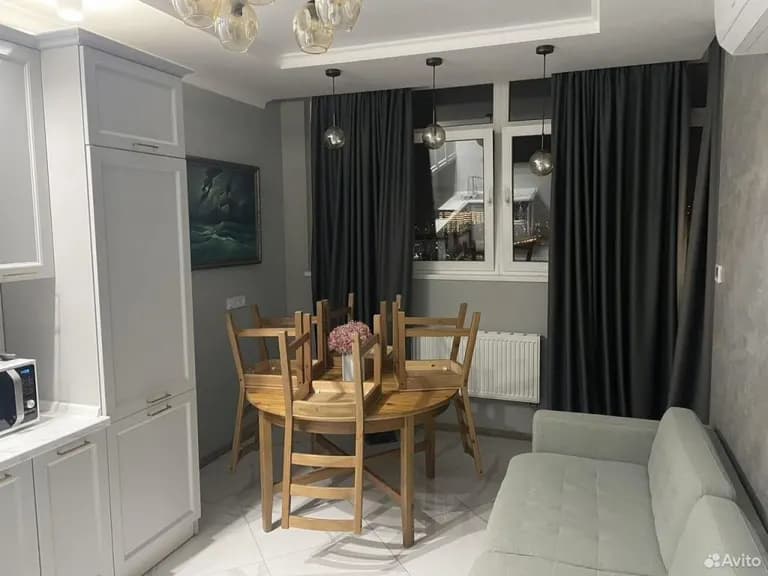 Продается 1-комн. квартира, 48 м²