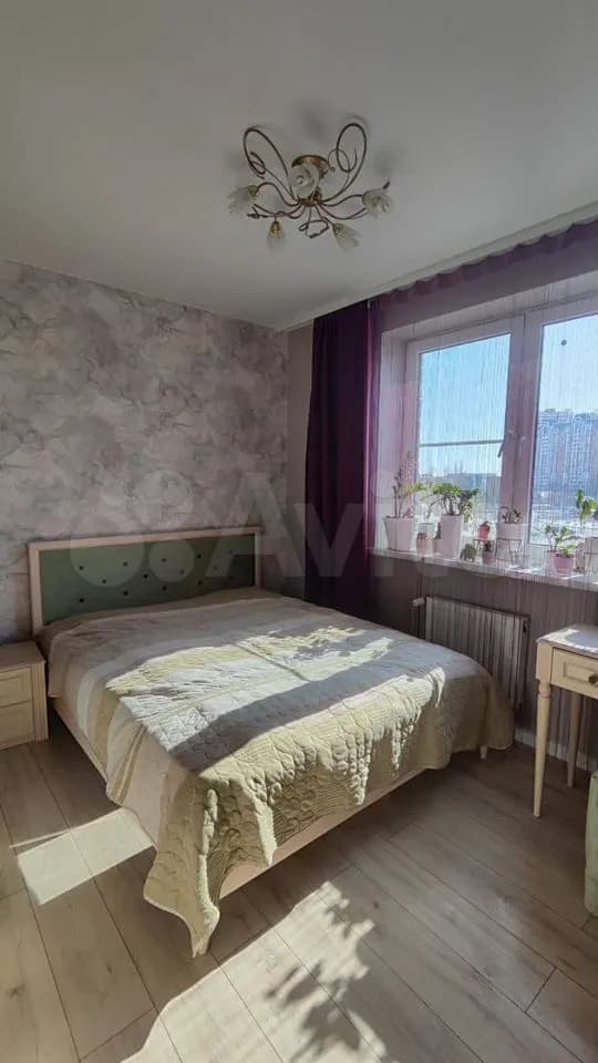 Продается 2-комн. квартира, 49.6 м² — фото 2