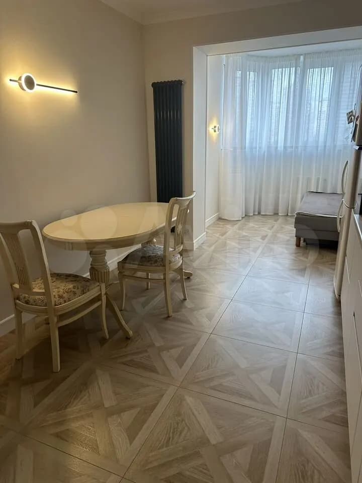 Продается 2-комн. квартира, 76 м² — фото 2