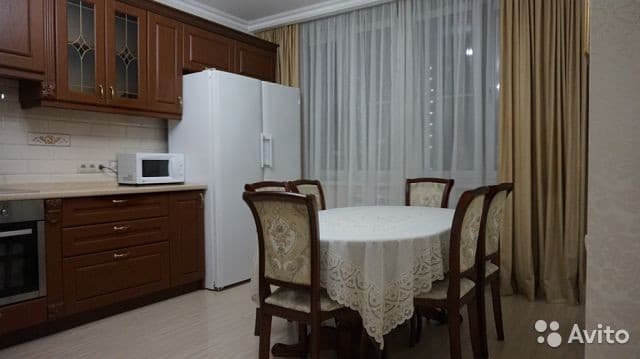 Продается 3-комн. квартира, 100 м²