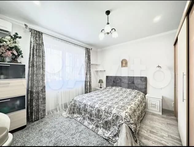 Продается 3-комн. квартира, 76 м²