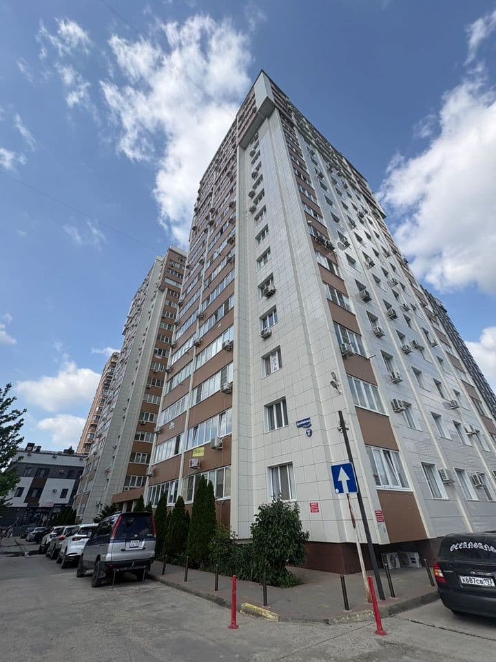 Продается 1-комн. квартира, 45.1 м² — фото 2
