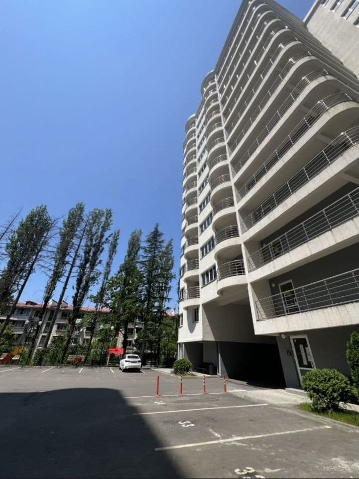 Продается 2-комн. квартира, 83.9 м²