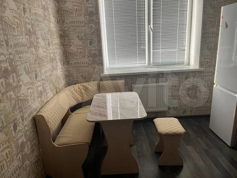 Продается 1-комн. квартира, 41.3 м²