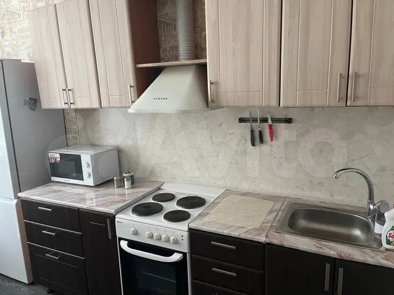 Продается 1-комн. квартира, 41.3 м² — фото 2