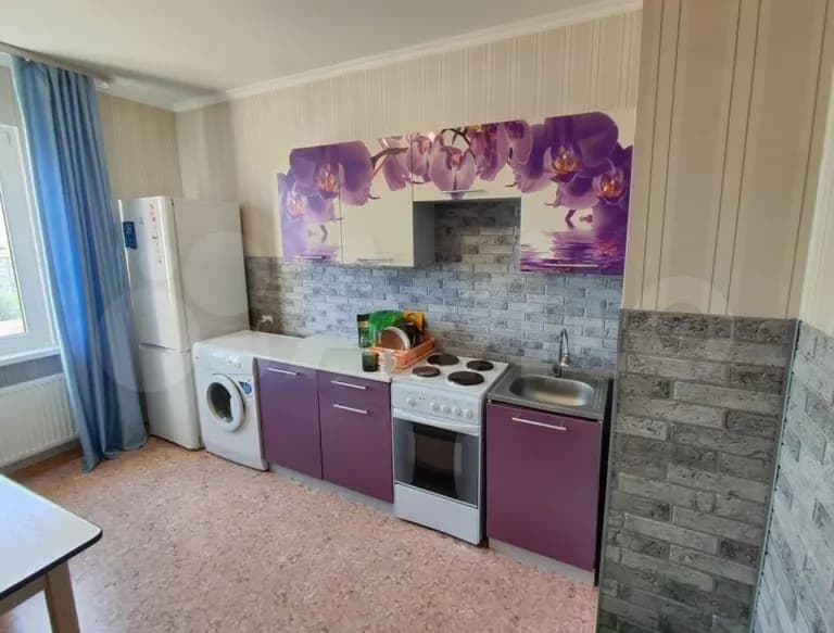 Продается 1-комн. квартира, 45.7 м² — фото 2