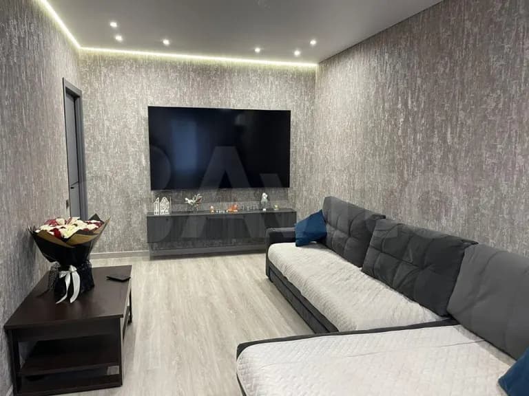 Продается 3-комн. квартира, 82 м² — фото 2