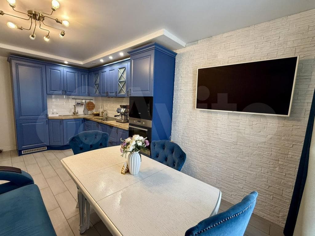 Продается 3-комн. квартира, 71.3 м² — фото 2