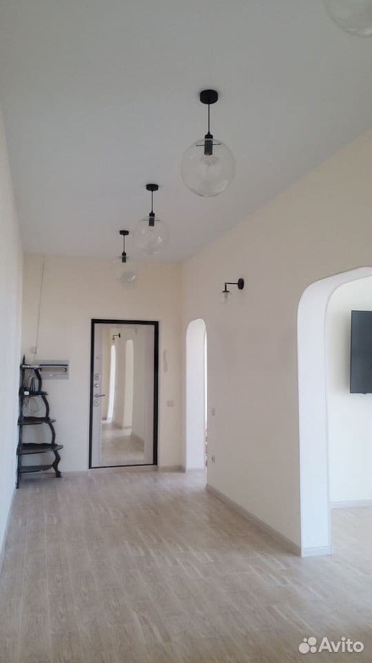 Продается 2-комн. квартира, 73.2 м² — фото 2