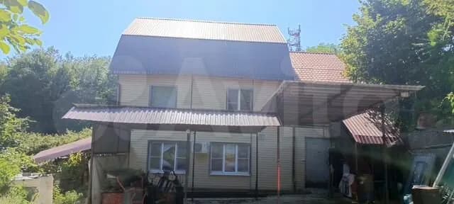 Продается 4-комн. квартира, 250 м²