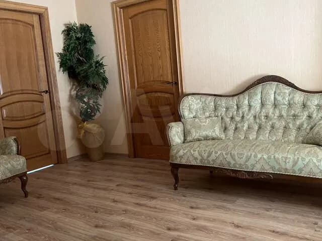 Продается 4-комн. квартира, 145 м² — фото 3