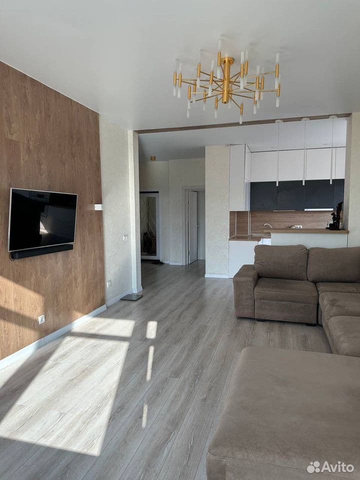 Продается 3-комн. квартира, 96 м²