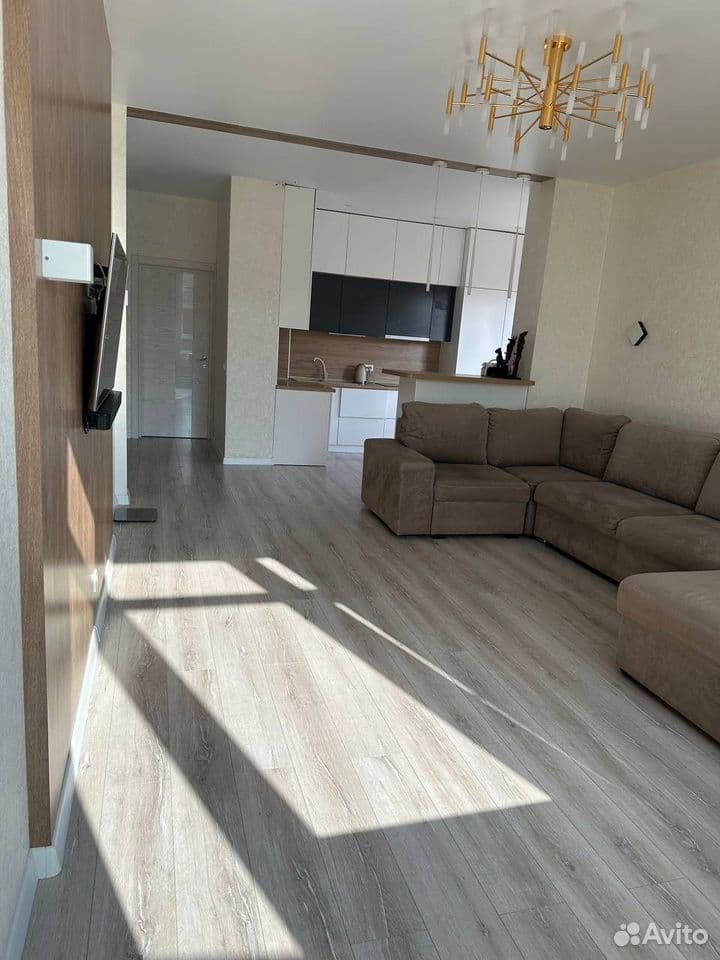 Продается 3-комн. квартира, 96 м² — фото 2