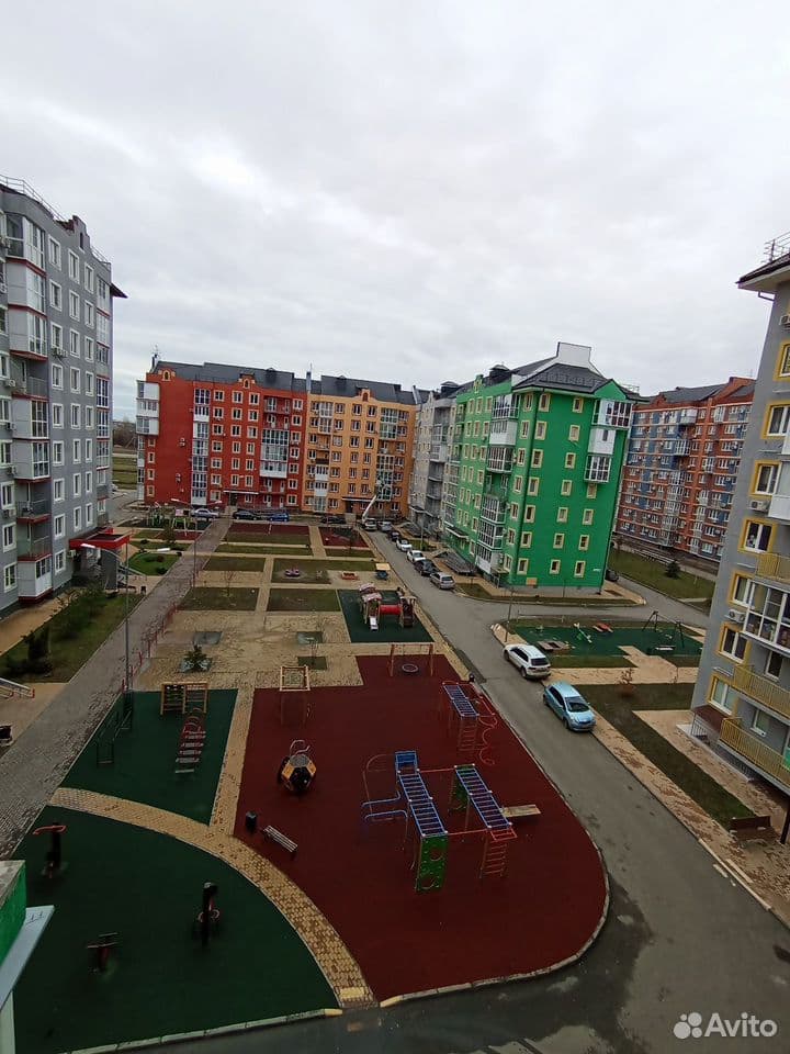 Продается 2-комн. квартира, 58 м²