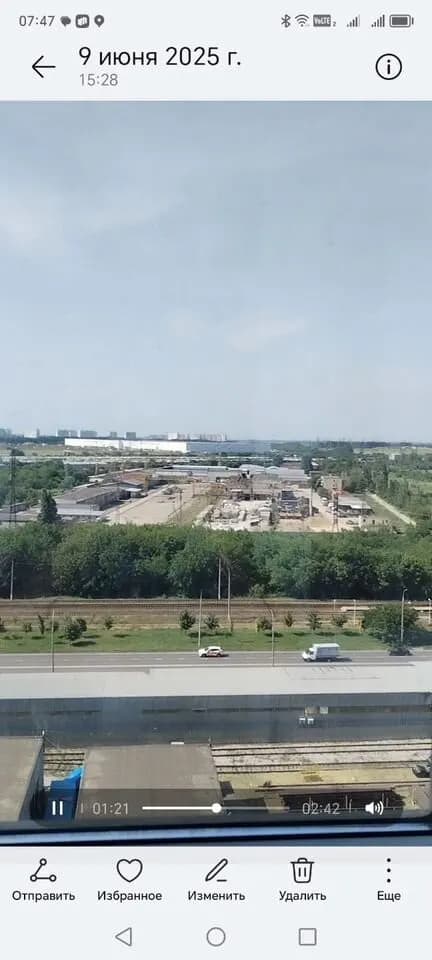 Продается 2-комн. квартира, 72.2 м² — фото 2