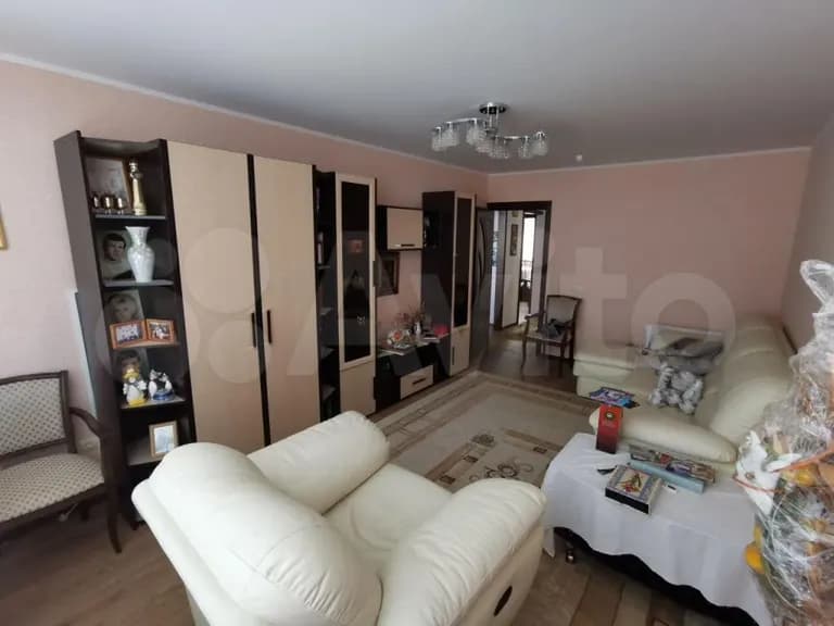 Продается 2-комн. квартира, 65.5 м² — фото 2