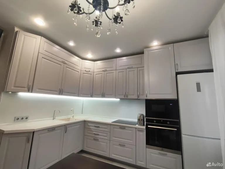 Продается 2-комн. квартира, 74 м²
