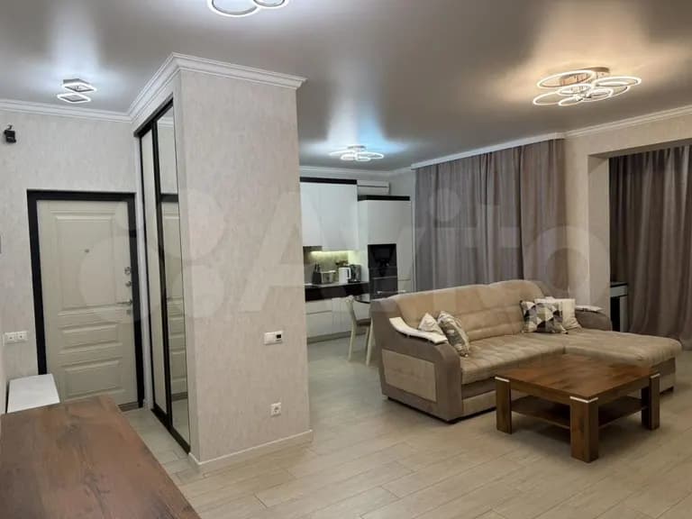 Продается 2-комн. квартира, 80.1 м²