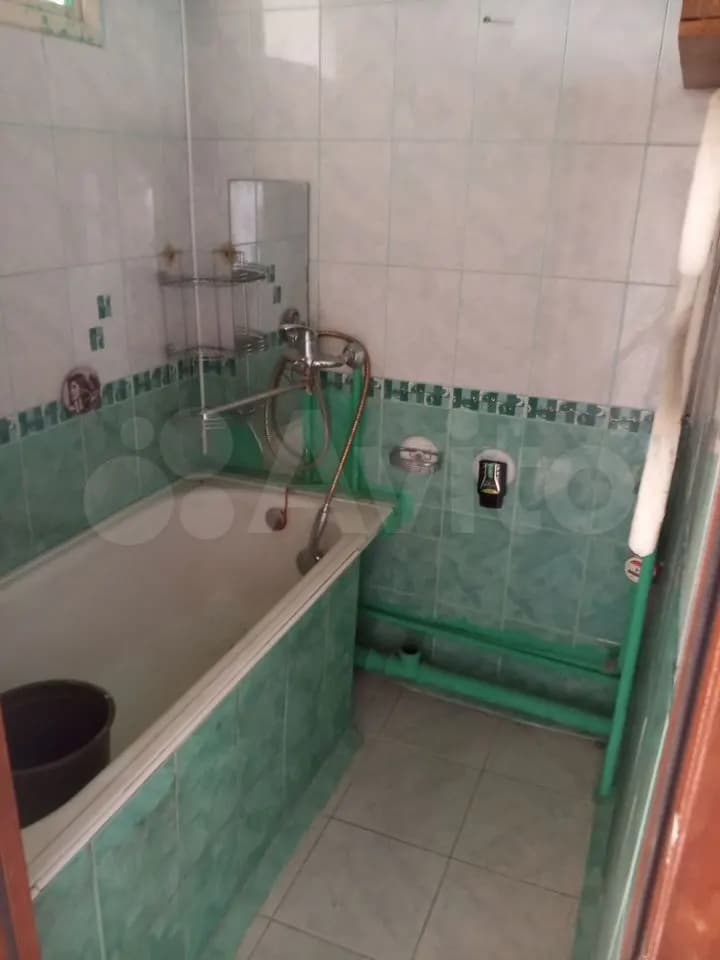 Продается 4-комн. квартира, 62.6 м² — фото 2
