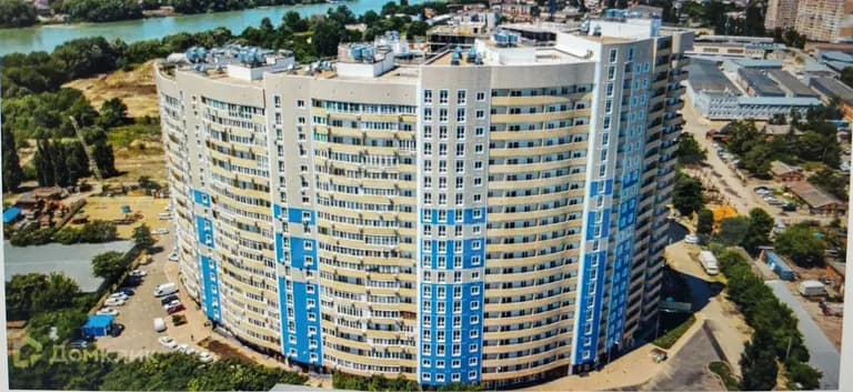 Продается 2-комн. квартира, 90.6 м²