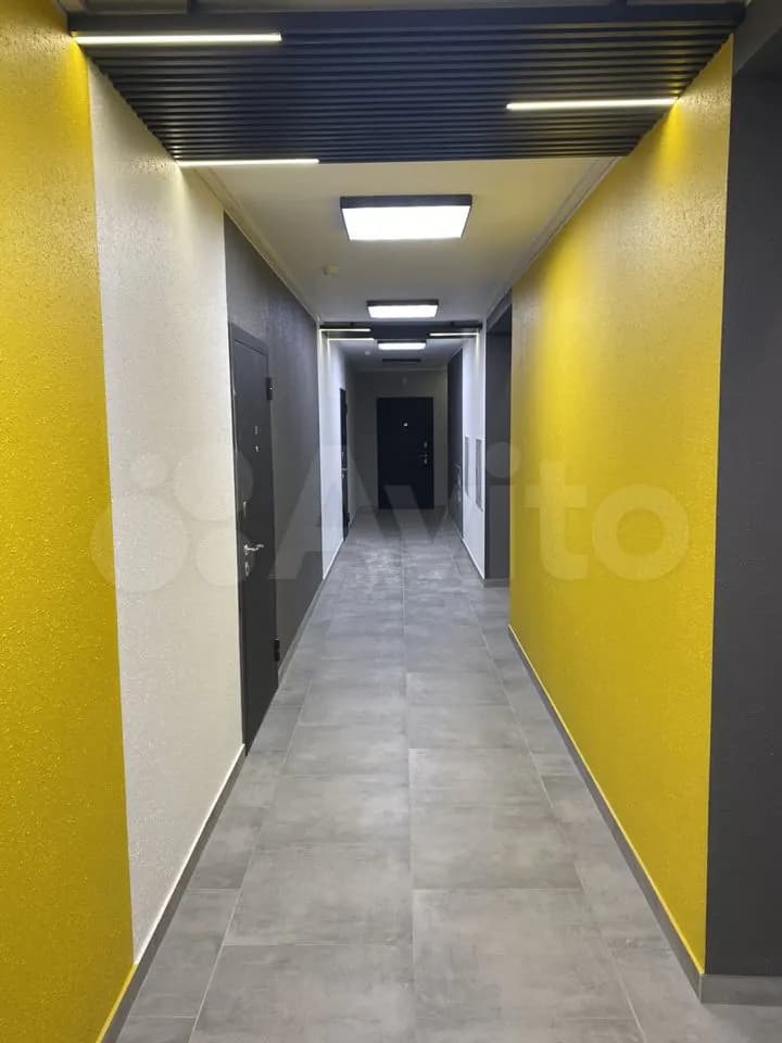 Продается 2-комн. квартира, 74.2 м²