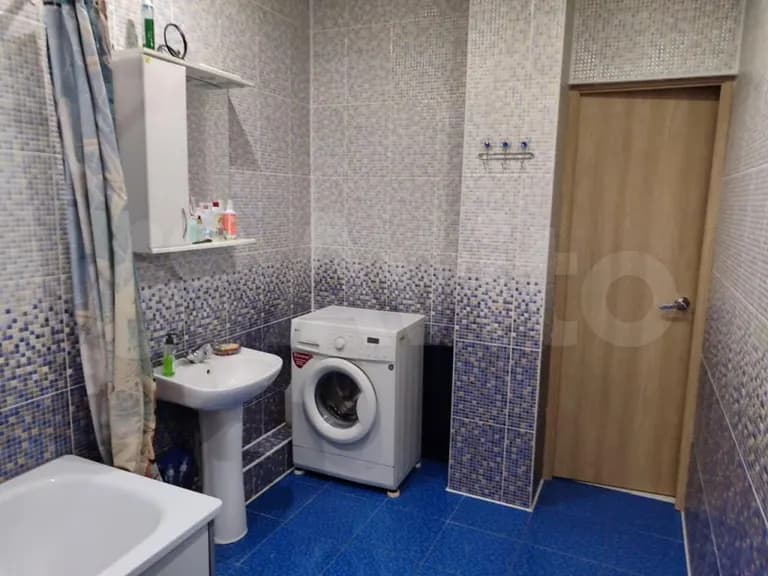 Продается 2-комн. квартира, 71.2 м² — фото 3
