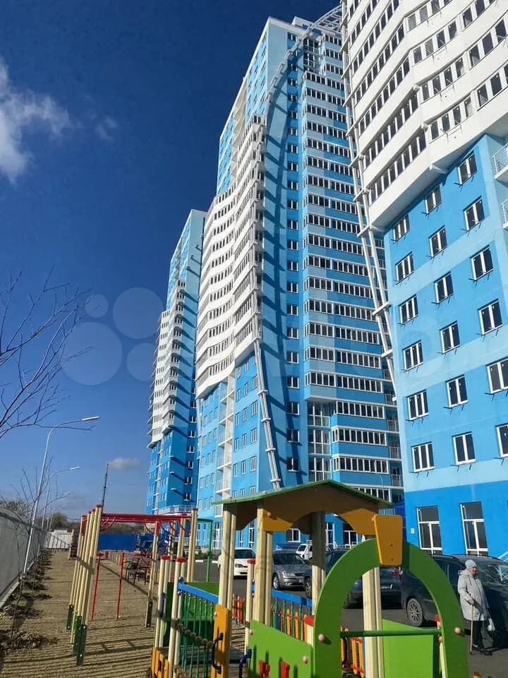 Продается 3-комн. квартира, 76.2 м²