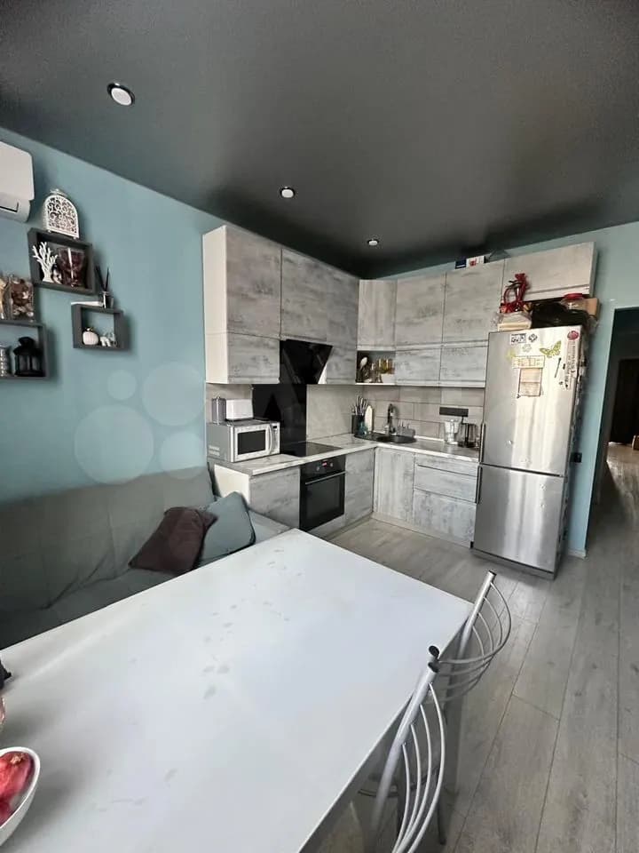 Продается 2-комн. квартира, 60.1 м²
