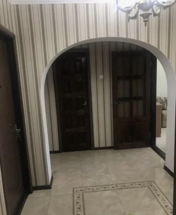 Продается 2-комн. квартира, 65 м²