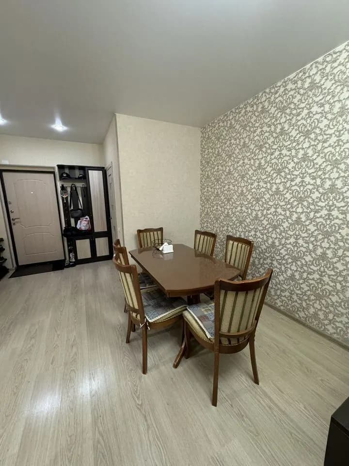 Продается 2-комн. квартира, 46.7 м²