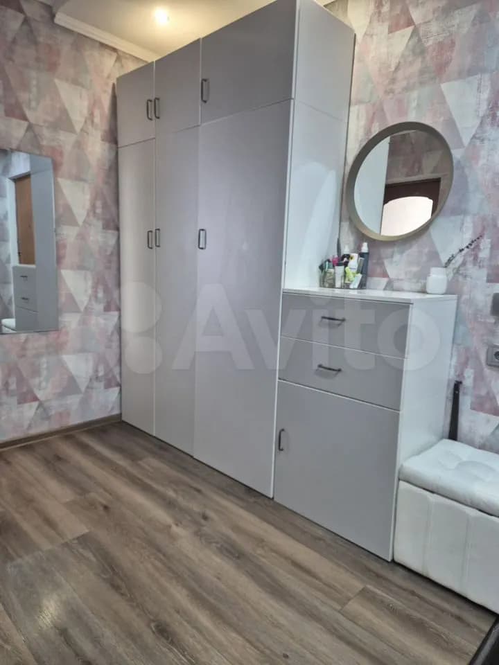 Продается 2-комн. квартира, 57.4 м² — фото 2
