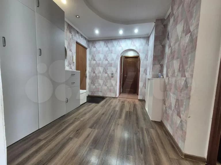 Продается 2-комн. квартира, 57.4 м² — фото 3