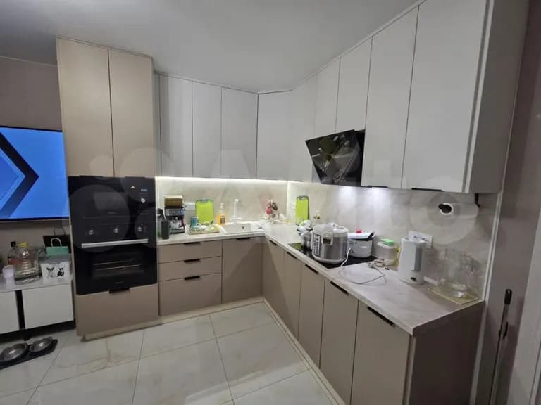 Продается 2-комн. квартира, 60.6 м² — фото 2