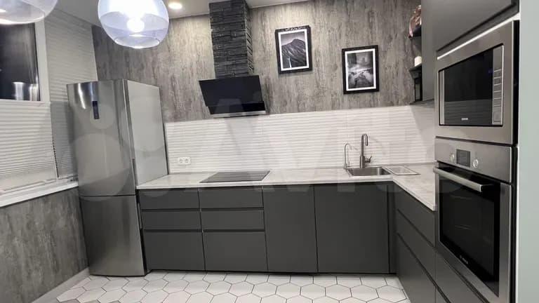 Продается 1-комн. квартира, 48.4 м² — фото 2