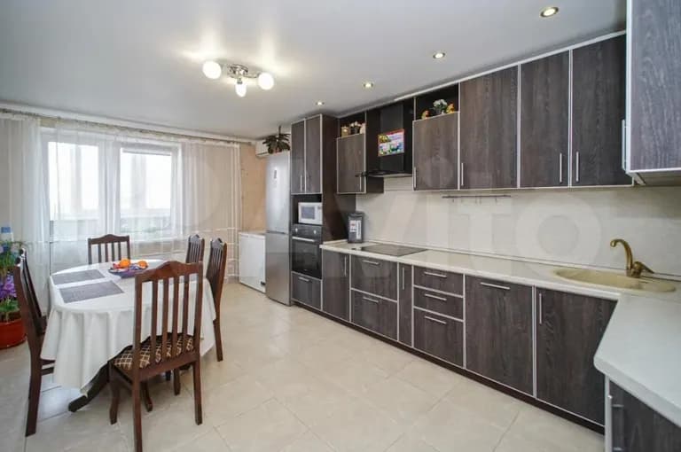 Продается 3-комн. квартира, 89.9 м² — фото 2