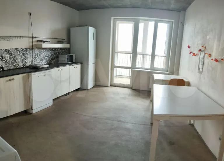 Продается 3-комн. квартира, 81 м²