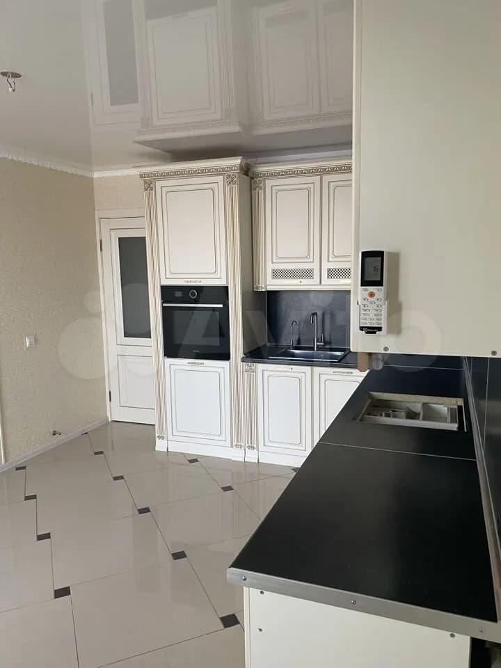 Продается 3-комн. квартира, 93 м²
