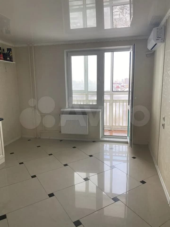 Продается 3-комн. квартира, 93 м² — фото 2