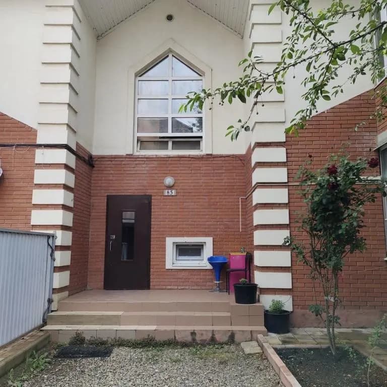 Продается 3-комн. квартира, 72 м²