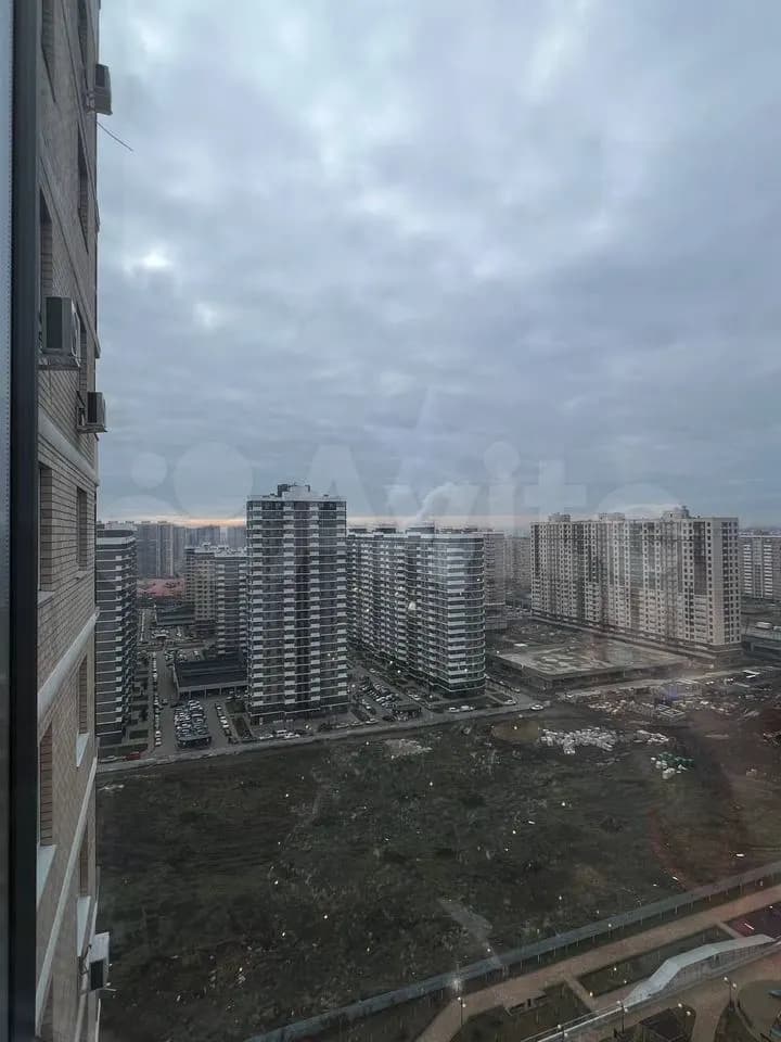 Продается 2-комн. квартира, 54 м² — фото 2