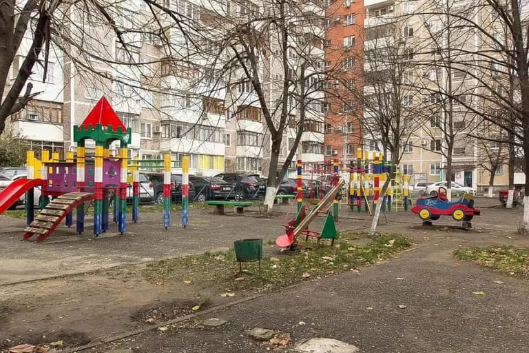 Продается 2-комн. квартира, 50 м² — фото 2